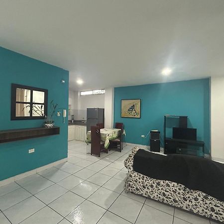 Departamentos De 2 Y 3 Habitaciones En El Centro De Манта Екстер'єр фото