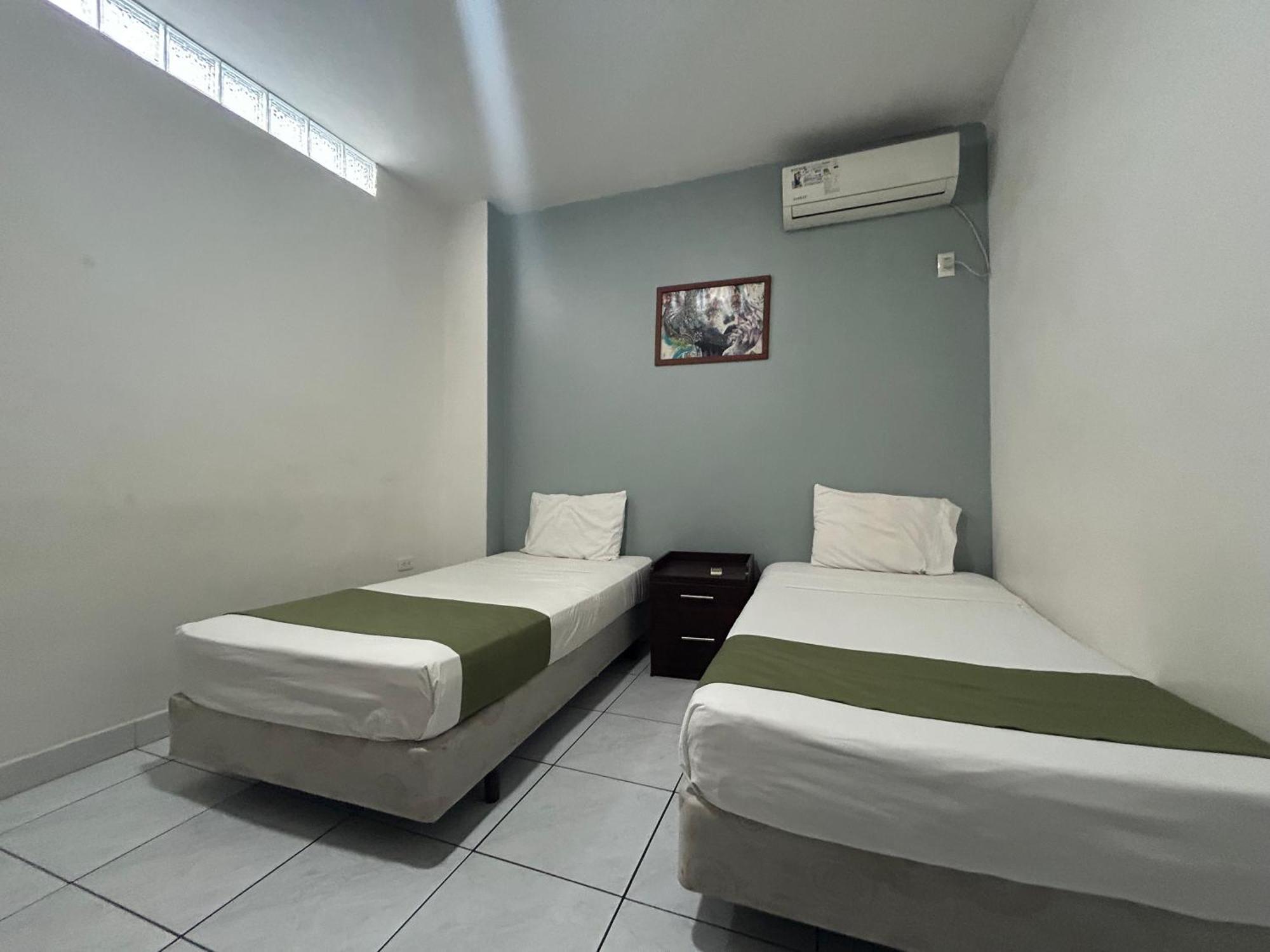 Departamentos De 2 Y 3 Habitaciones En El Centro De Манта Екстер'єр фото