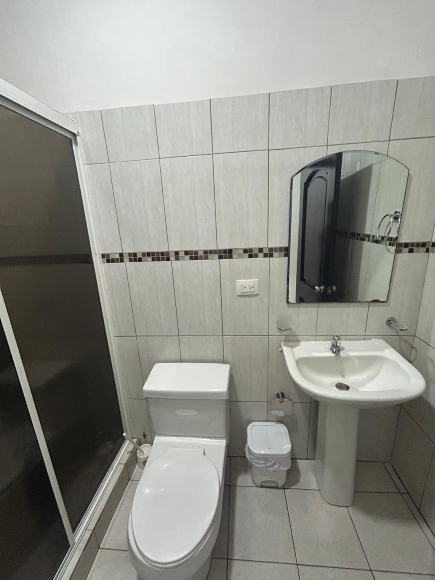 Departamentos De 2 Y 3 Habitaciones En El Centro De Манта Екстер'єр фото