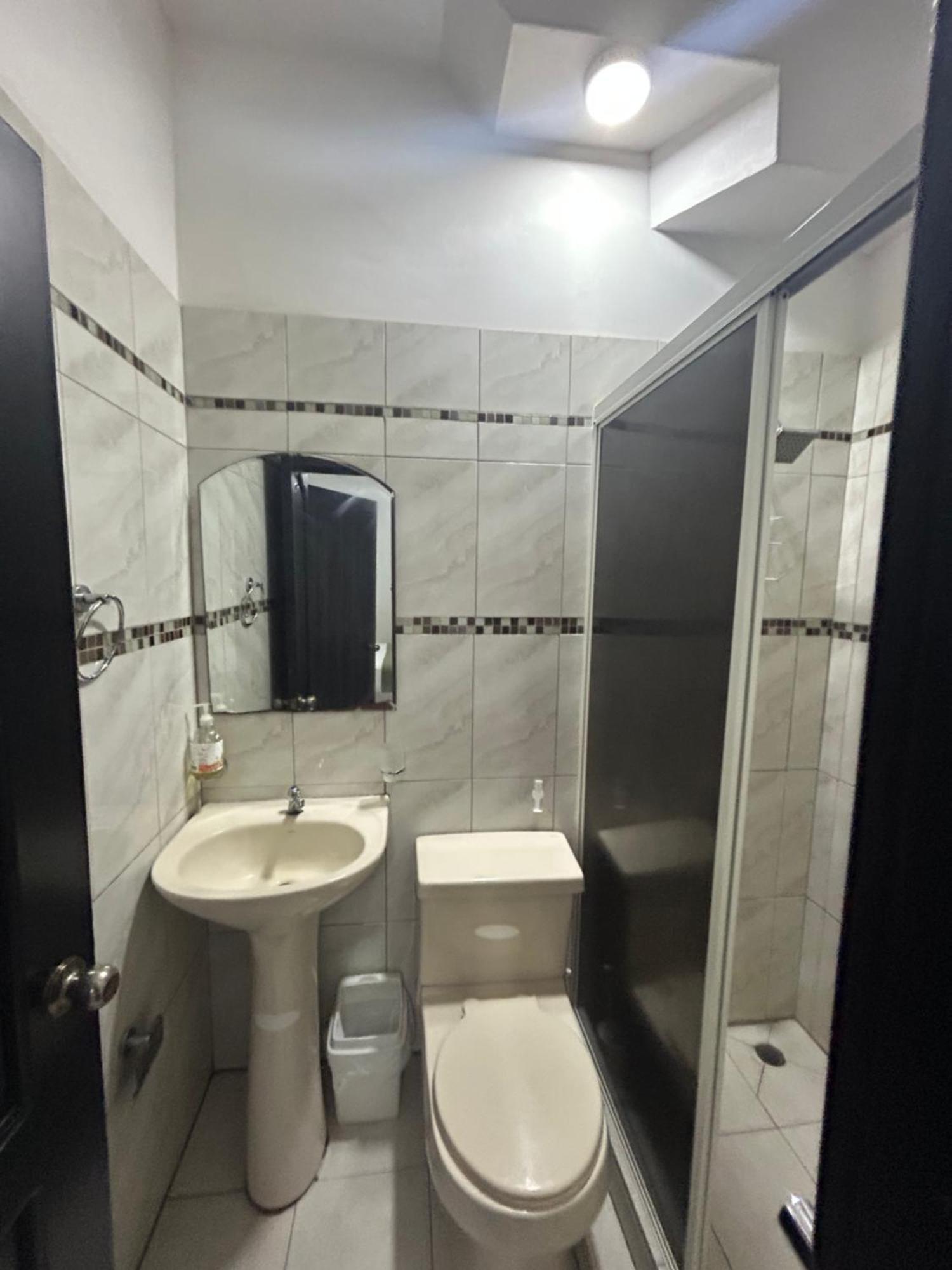 Departamentos De 2 Y 3 Habitaciones En El Centro De Манта Екстер'єр фото