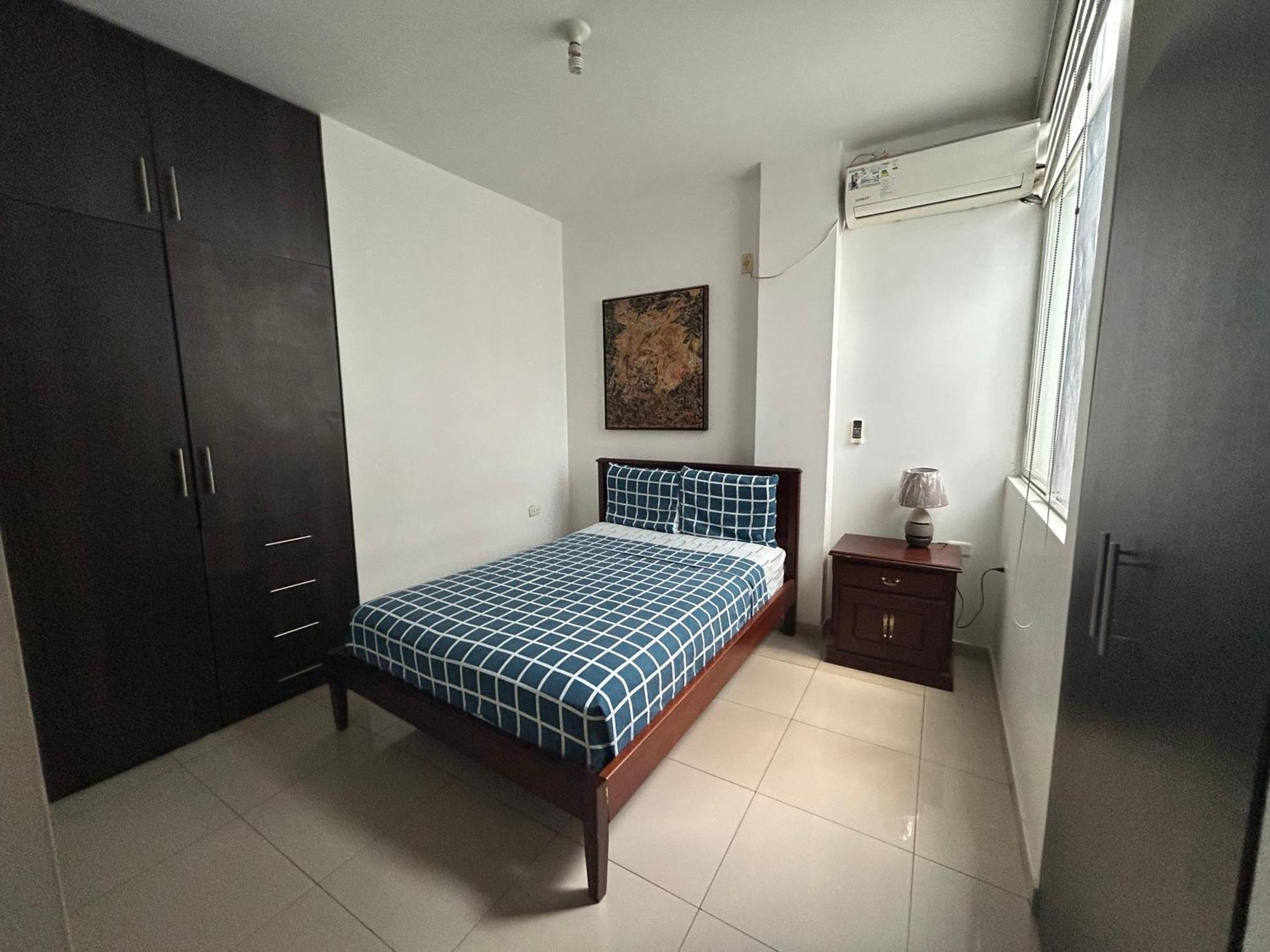 Departamentos De 2 Y 3 Habitaciones En El Centro De Манта Екстер'єр фото