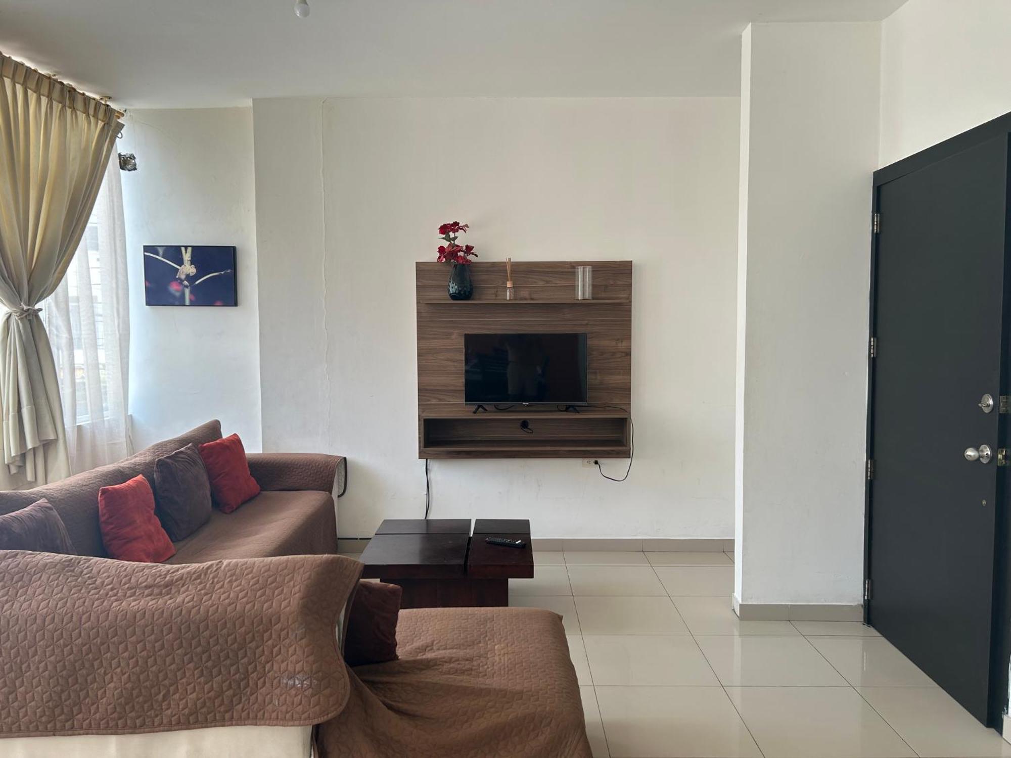 Departamentos De 2 Y 3 Habitaciones En El Centro De Манта Екстер'єр фото