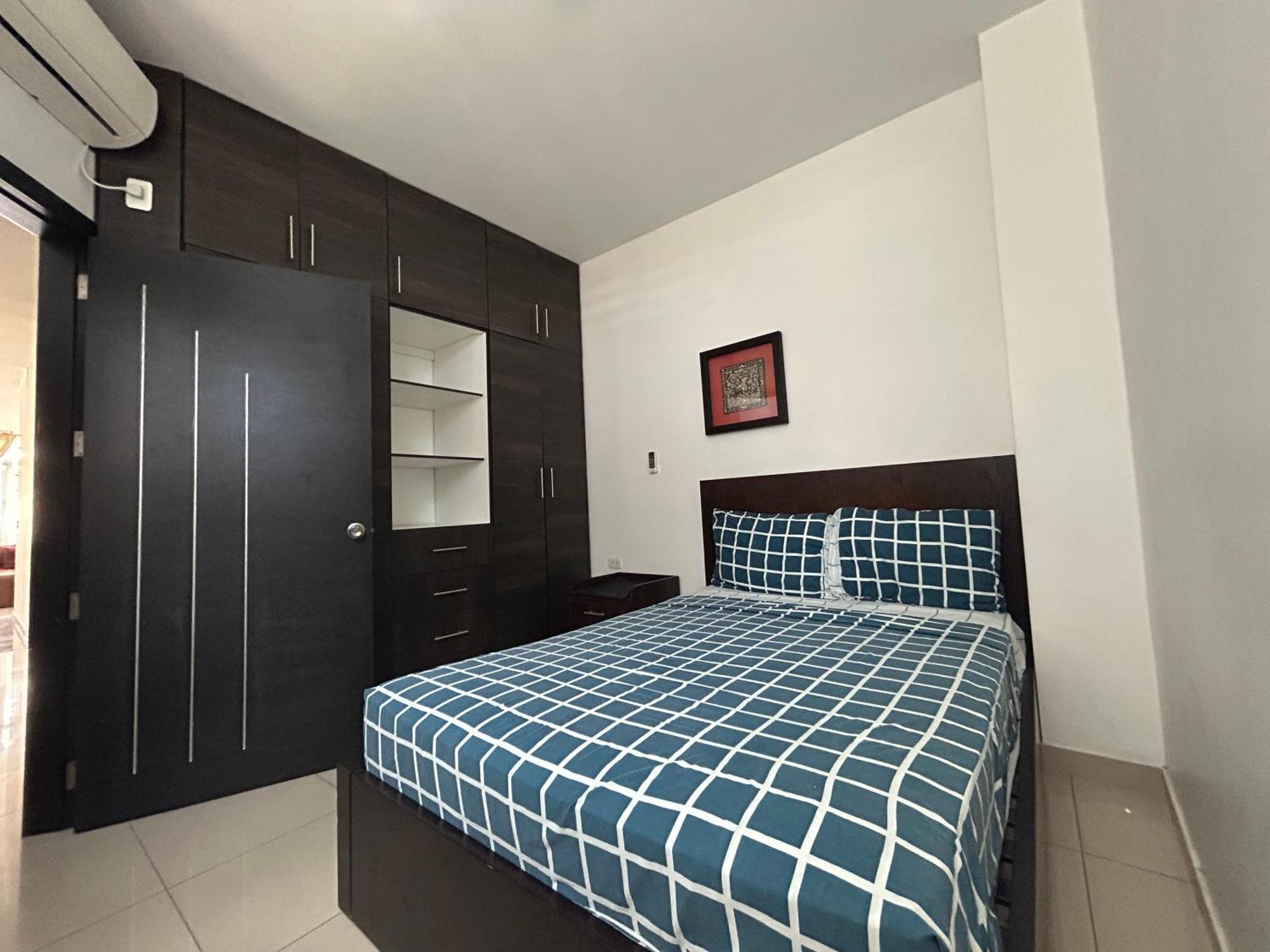 Departamentos De 2 Y 3 Habitaciones En El Centro De Манта Екстер'єр фото